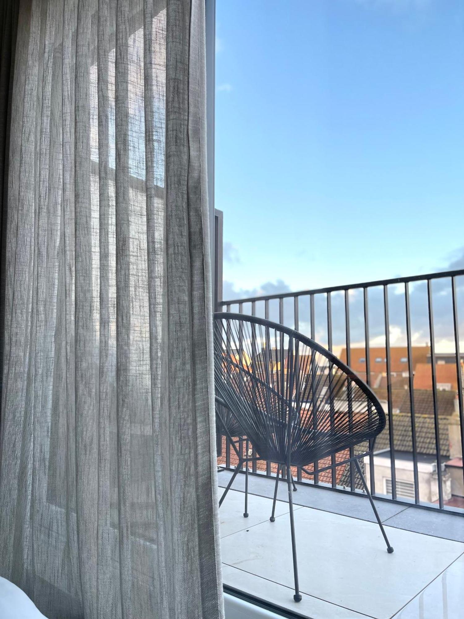 Molo Roof - Stylish Penthouse With Marina View Blankenberge Within Walking Distance From The Sea - 15 Km From Bruges Apartment Luaran gambar